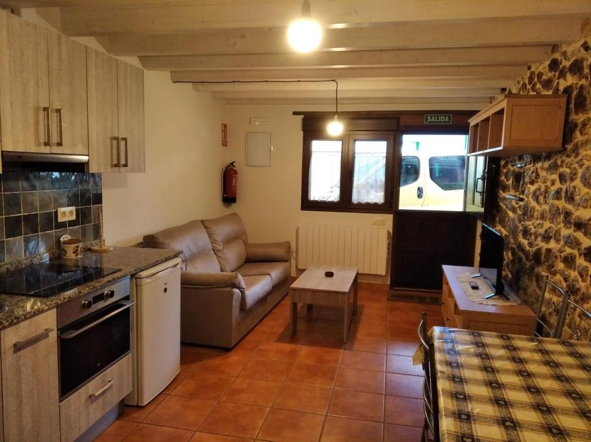Apartamento Alba Villa Infiesto Buitenkant foto